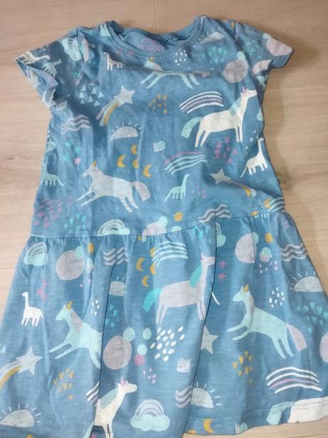 Modré šaty s poníky, jednorožci, koníky 104 next, next,104