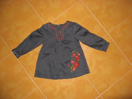 Vyšívaná tunička-vel.98--dovoz anglie, 98