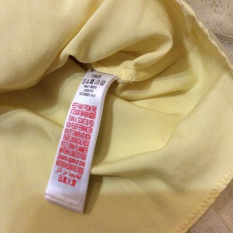 Krajkové šaty zdobené květinkami s perličkami, monsoon,122