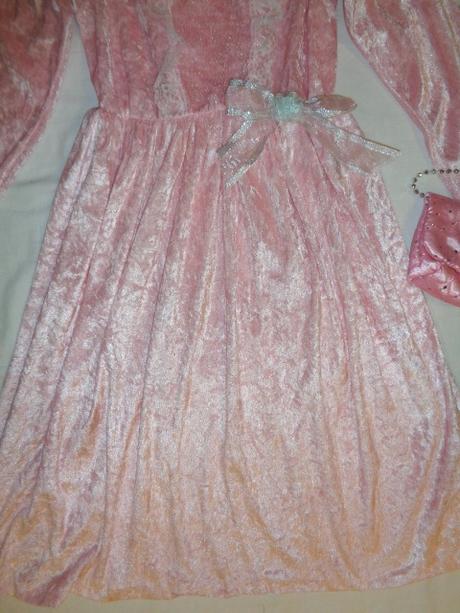 Karneval-nádherné sametové šaty princezna+kabelka, 