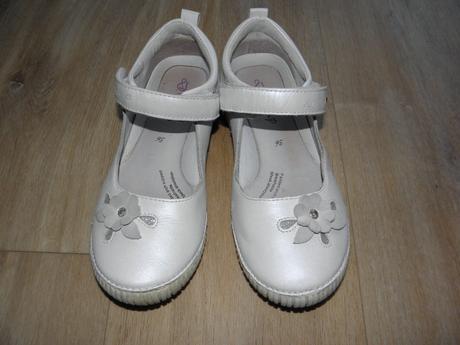 Dívčí bílé baleríny zn. d.d.step vel.36, d.d.step,36