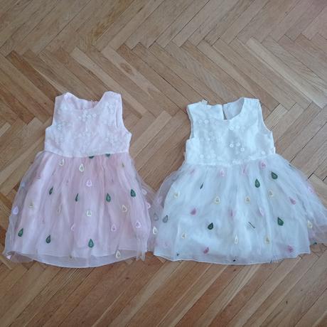 2x sváteční šaty, 104