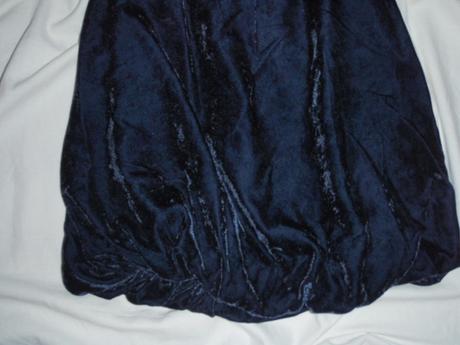 Luxusní sametové modré šaty - balónový střih, george,116