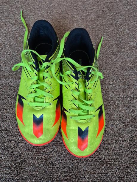 Sálové sportovní boty/kopačky adidas vel. 32, adidas,32