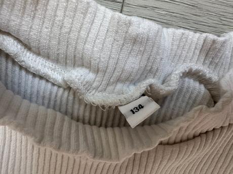 Dívčí bílý rolák c&a, vel. 134, c&a,134