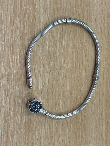 Pandora naramek, pandora