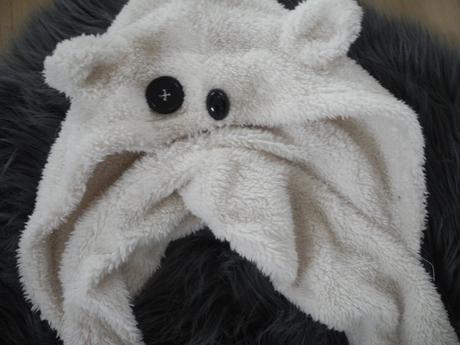 Chlupatá čepice s šálou, 