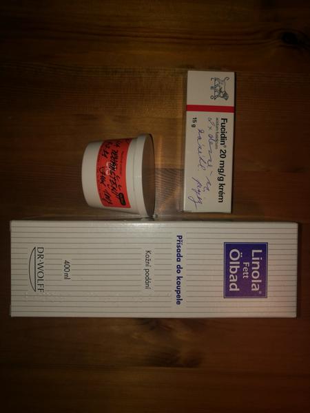 Rozsáhlý ekzém. Pomůžete, prosím?