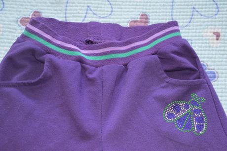 Fialové tepláky tepláčky s kamínky, 128