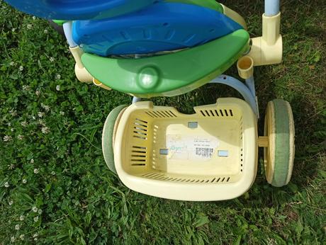 Tříkolka a odrážedlo,