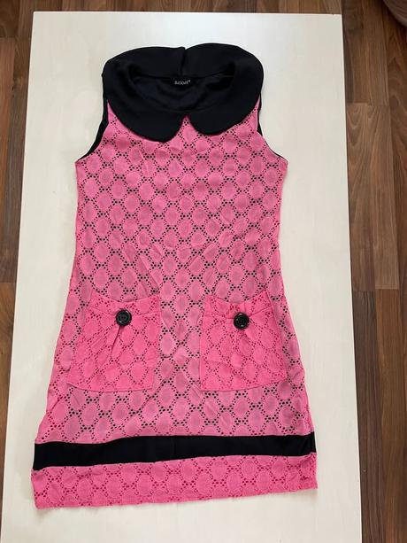 Krajka šaty nebo top s límečkem a knoflíky, vel m/, m