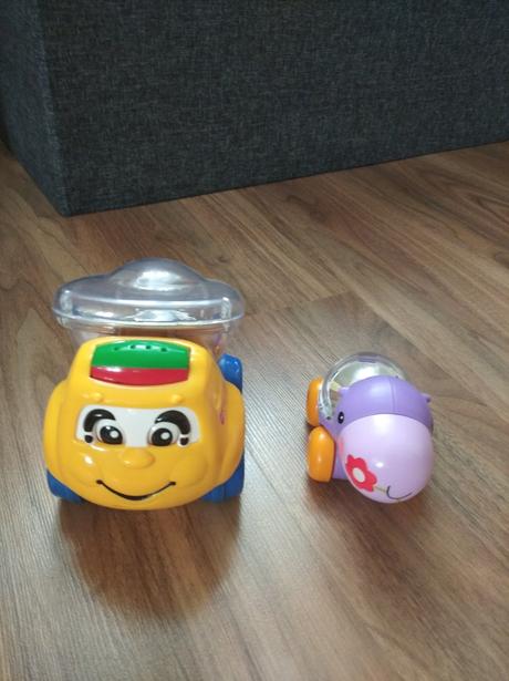 Fisher price hračky s kuličkami,