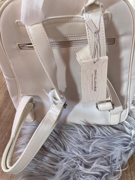 Batoh david jones, david jones