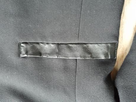 Černé kratší sako s koženkovými detaily vel. s, s