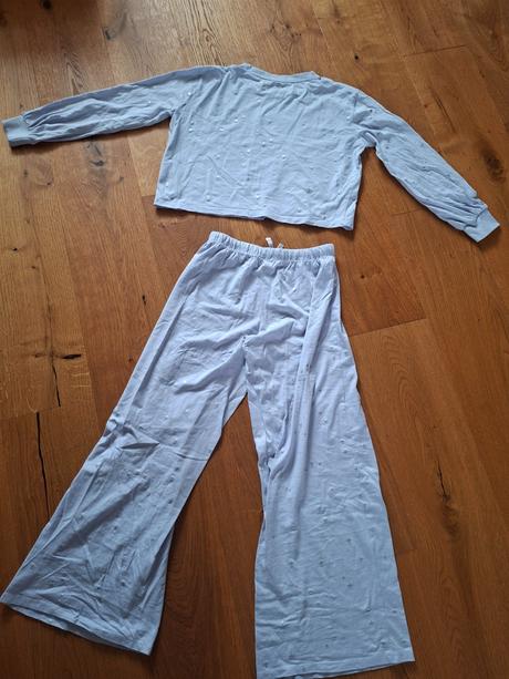 Pyžamko stitch č.158/164, reserved,158