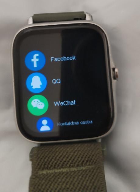 Chytré hodinky minimálně použité, 