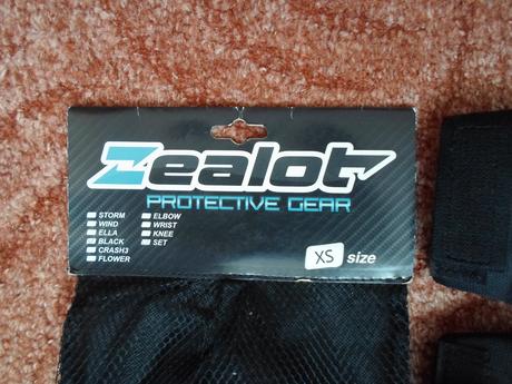 In-line chrániče - xs, 7-10 let, zealot,xs