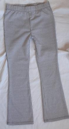 Kalhoty vel. 146/152, 146