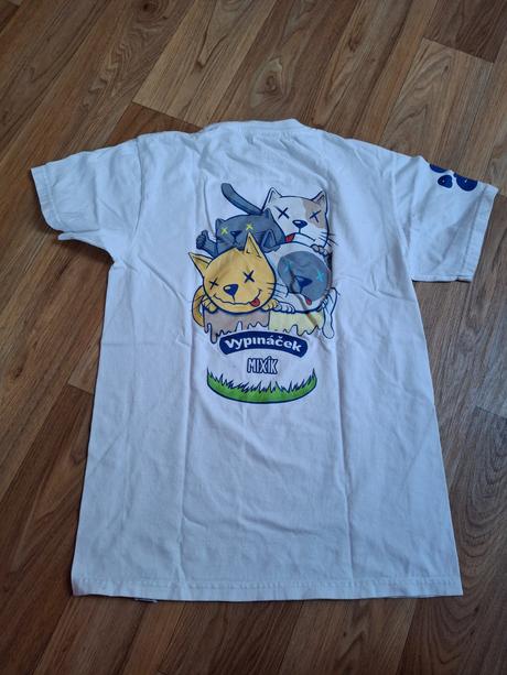 Triko vypínaček (gomerch), s