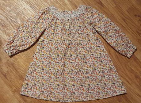 Manžestrové šatičky zn.m&s v. 3-4 roky, marks & spencer,104