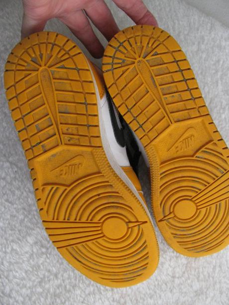 Dětské žluto-černo-bílé kotníkové tenisky jordan, air jordan,36