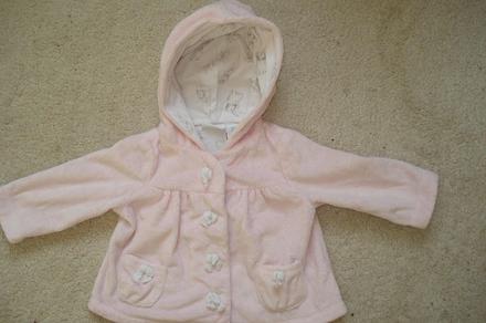 Plyšový kabátek, 68