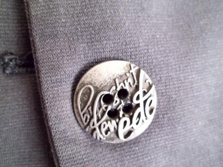 Úplet sako, esprit,m