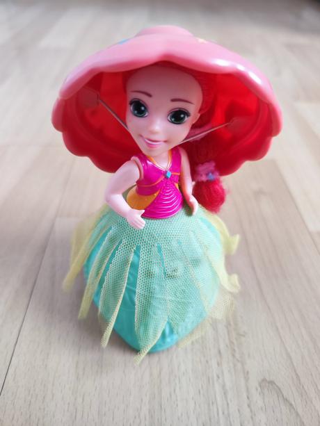 Panenka cupcake surprise - zmrzlinový pohár, 