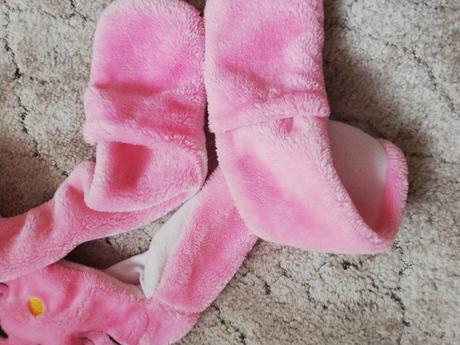 Dívčí čepice, 68