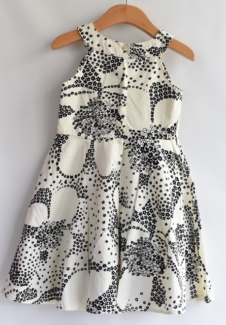 Šaty vel. 4 roky, adams,104