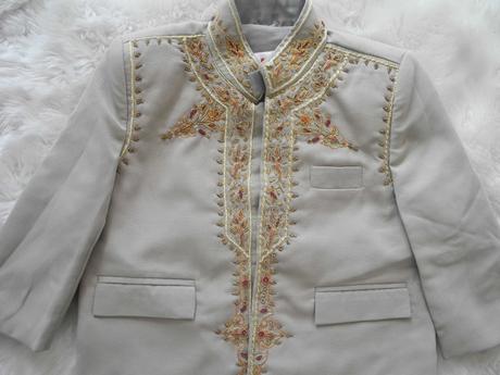 Sako slavnostní, 86