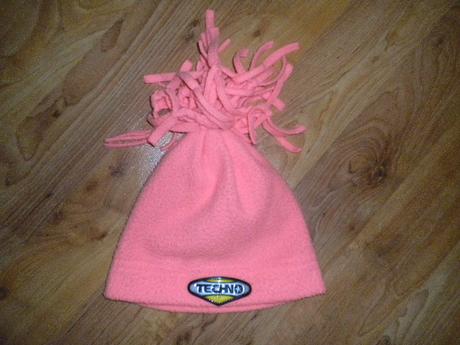 Teplé zimní čepice, 140