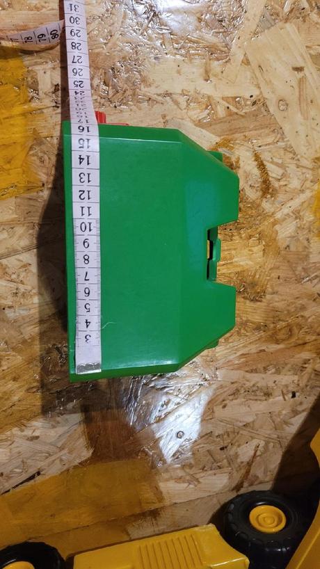 Nákladní auto s kontejnery,