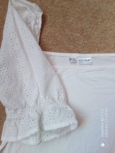 Tričko zn."bodyflirt" vel."40/42", 40