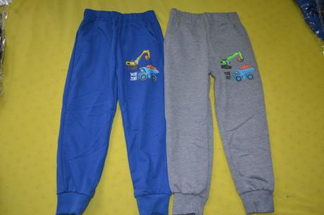 2x tepláky chlapecké s bagrem ,v.98, 98