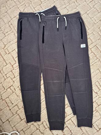 Tepláky- 2ks, reserved,146