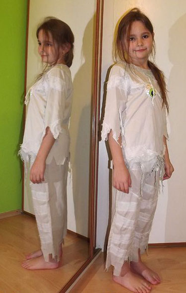 Karnevalový dvoudílný kostým strašidlo,