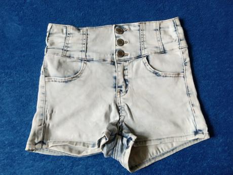 Kraťasy xs, tally weijl,34