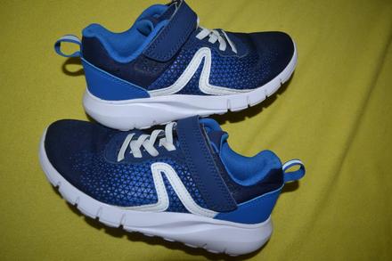 Tenisky v.31, do tělocvičny i na ven, decathlon,31