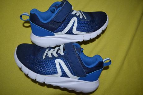 Tenisky v.31, do tělocvičny i na ven, decathlon,31