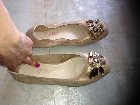 Zlatavé baleríny next vel. uk 4, vel.36,5 kamínky, next,36