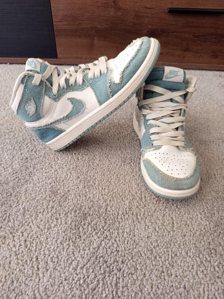 Kotníkové boty, air jordan,35
