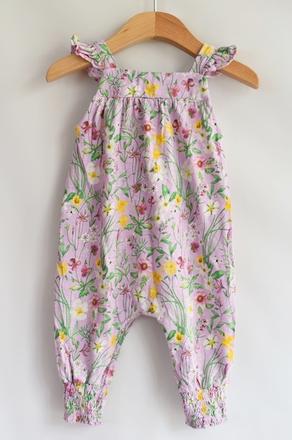 Overal vel. 6 - 9 m, next,74