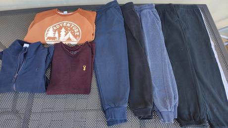 Set pro kluka(tepláky,mikiny) 8ks(122/128), 122–134