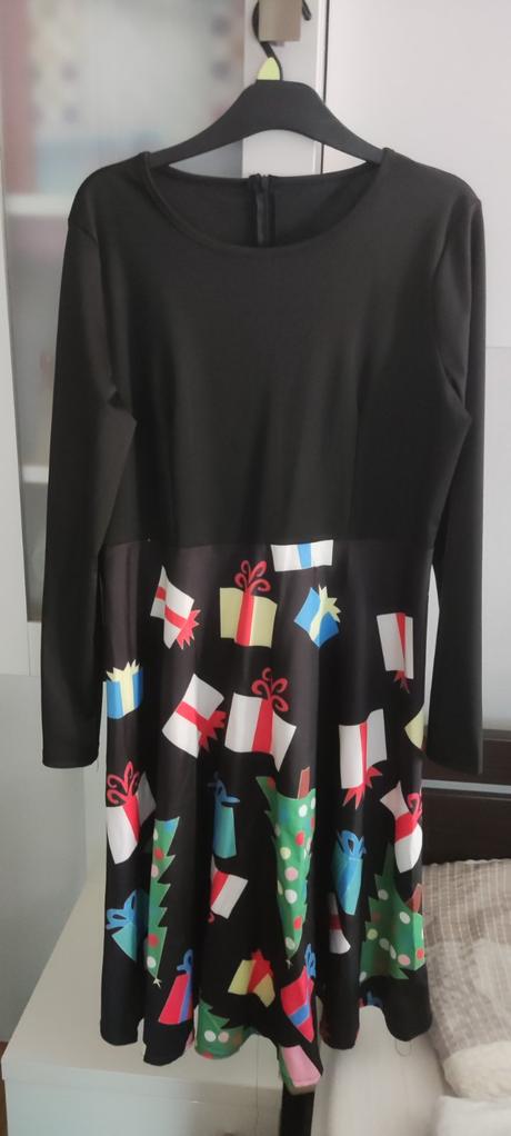 Vánoční šaty se spodní sukní uni - odpovídá vel. l, 
