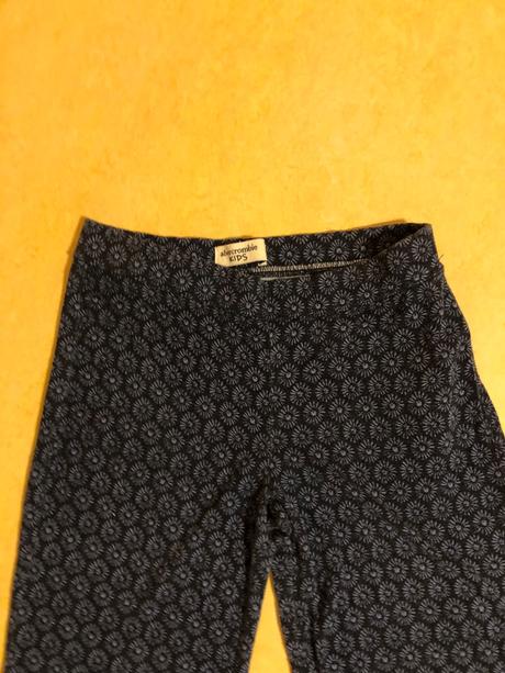 Kalhoty/legíny do zvonu vel.140, 140