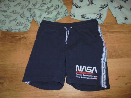 Kraťasy, vel. 122/128, 122