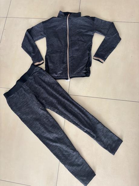 Sportovni souprava 10-11 let, decathlon,140