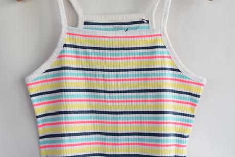 Tílko vel. 11 - 12 let, marks & spencer,152