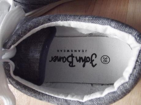 Dámské tenisky v.38, 38